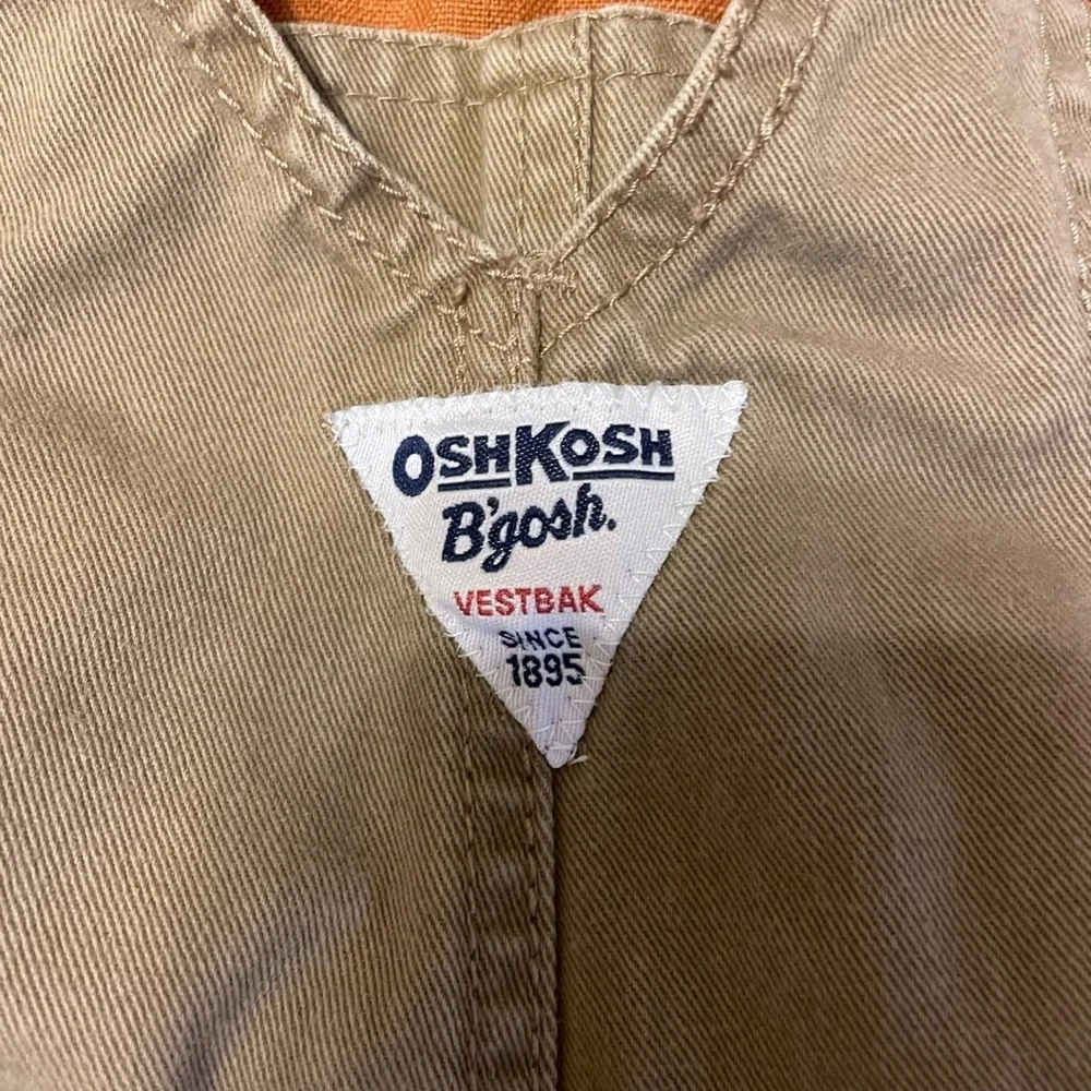 OshKosh B’Gosh Vestback Khaki Overalls 9 Months